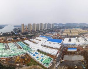 China cumpre prazo de dez dias para construção de hospital