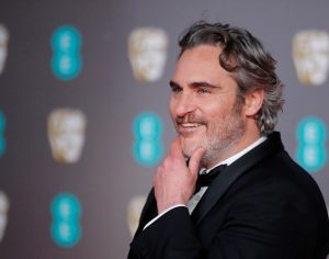 “You are Coringa”, diz brasileira ao encontrar Joaquin Phoenix; assista