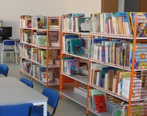 Campanha de arrecadação de livros beneficia escola municipal de Londrina