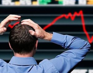 Bolsa cai mais de 15% e aciona circuit breaker pela 2ª vez no dia