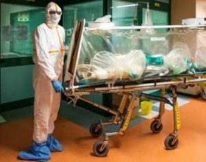 Itália prevê deixar pacientes de covid-19 com mais de 80 anos morrerem