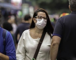 98,3% de todos os municípios brasileiros já têm casos de covid-19