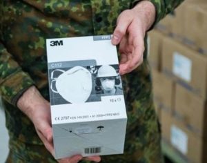 EUA são acusados de ‘pirataria’ e ‘desvio’ de equipamentos médicos que iriam para Alemanha, França e Brasil