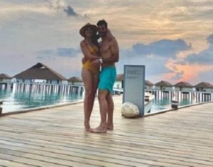 Devido à pandemia, casal em lua de mel são os únicos hóspedes de resort cinco estrelas nas Maldivas