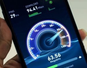 Experimento com internet atinge velocidade de 44,2 Tb/s e bate recorde mundial