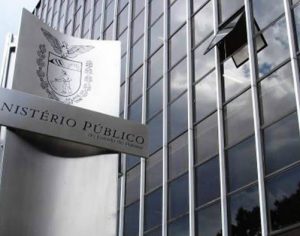 MP do Paraná abre concurso público com salários de até R$ 16 mil