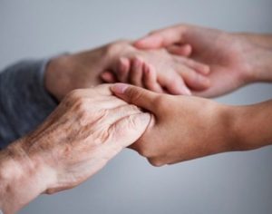 Londrina promove ações para auxiliar idosos durante a pandemia