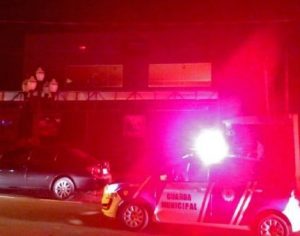 GM encerra festa com mais de 70 pessoas no Réveillon em Londrina