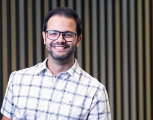 Ex-aluno da UEL recebe prêmio de ‘Pesquisador do Ano’ na Austrália