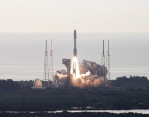 Nasa parte em missão para Marte em busca de vida