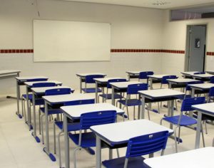 ‘Grave surto endêmico’, diz Prefeitura em recurso contra aulas presenciais
