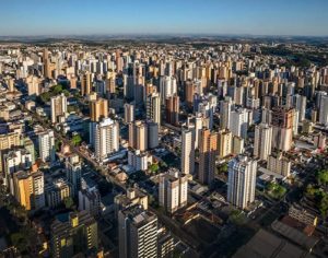 Londrina fecha mês de agosto com 2.697 novos casos de coronavírus