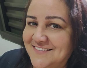‘Mulher forte e alegre’, dizem amigos de vítima da covid-19 em Londrina