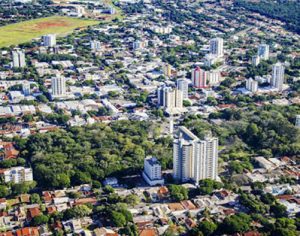 Mãe denuncia filho que ‘furou’ quarentena de covid para ver namorada no PR