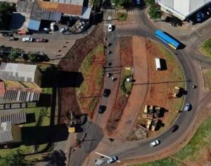 Obras na Winston Churchill mudam trânsito na rotatória do Terminal Ouro Verde