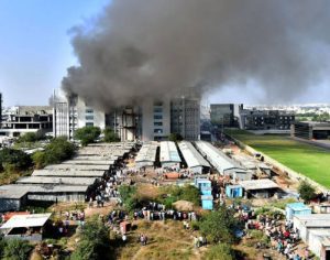 Incêndio em fábrica de vacina contra a covid não atingiu produção, diz diretor