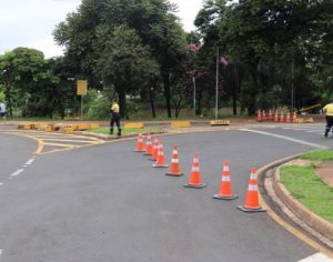 Rua Bento Munhoz da Rocha Neto está interditada nesta sexta