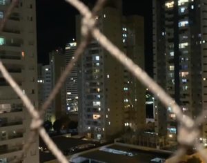 Londrina registra panelaço contra Bolsonaro nesta sexta-feira; assista