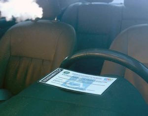 CMTU prorroga validade das credenciais de estacionamento