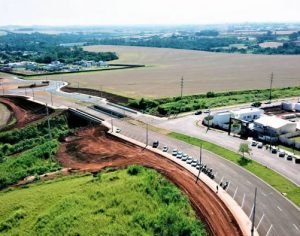 Prefeitura libera trânsito em viadutos que ligam região leste à BR-369