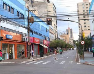 Brasil na Copa: Veja os horários do comércio, shoppings e bancos