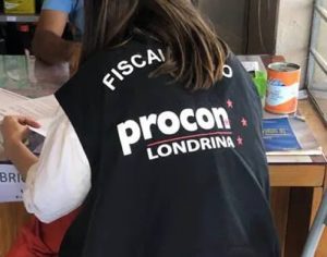 Procon fiscaliza postos de combustíveis em Londrina