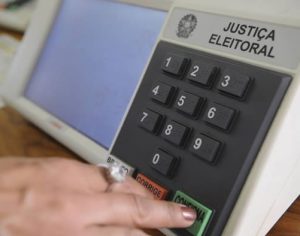 TSE reafirma segurança de urnas eletrônicas durante testes no RJ