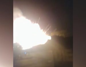 VÍDEO: explosão com caminhão de combustível deixa ao menos 9 feridos em SP