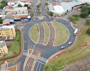Prefeitura finaliza obra e entrega Avenida Winston Churchill