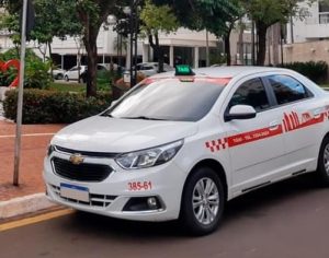 Recadastramento de taxistas termina com 83% da frota regularizada