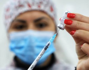 Covid: Paraná libera 4ª dose da vacina para pessoas acima de 18 anos