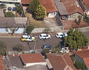 Ação da PM recupera veículo roubado em Londrina; vídeo