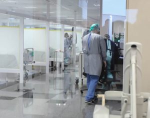 Londrina tem 23 pessoas internadas com covid; nove estão em UTI