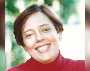 Luto: jornalista Iara Lessa morre, aos 56 anos, em Londrina