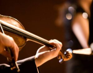 Orquestra da UEL apresenta concertos comemorativos dos 50 anos da universidade