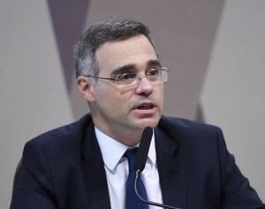 Por 47 votos a 32, Senado aprova André Mendonça para ministro do STF