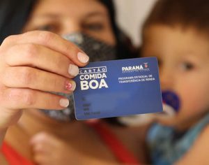 Londrina distribuiu mais de 6 mil cartões do programa Comida Boa
