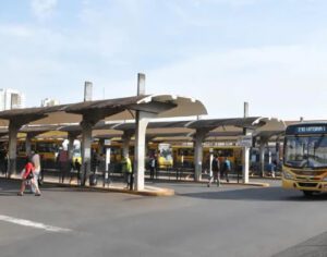 Homem é detido por ato obsceno no Terminal Central de Londrina