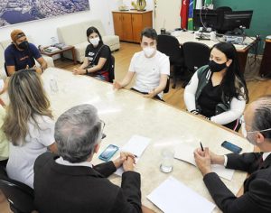 UEL se reúne com estudantes favoráveis ao retorno presencial