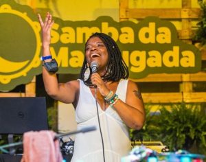Samba da Madrugada traz bateria da Mangueira neste sábado