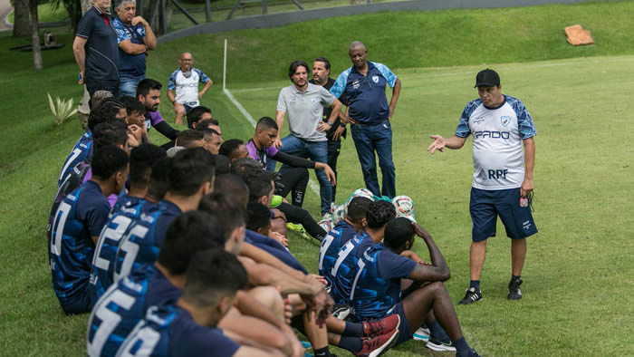lec londrina adilson batista
