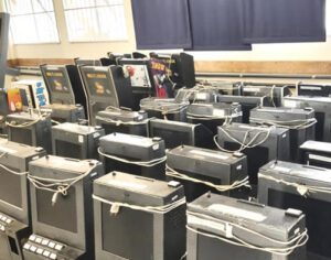 Máquinas caça-níqueis serão usadas em projetos educativos da UEL