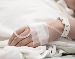 Adolescente de 16 anos morre vítima de covid-19 em Londrina