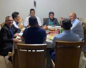 Foto desmente ministro do MEC sobre encontro com pastores