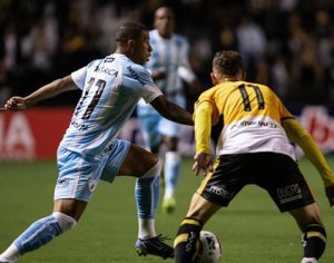 Londrina perde para o Criciúma e tem primeira derrota na Série B