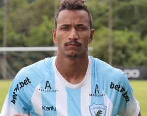 Mirandinha, destaque no Paranaense, é contratado pelo Londrina