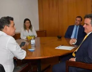 Casa Civil apaga foto de encontro entre Ciro Nogueira e pastor lobista