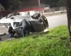 Motorista alcoolizado se envolve em acidente com morte na Avenida Maringá