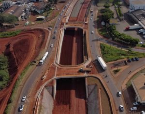 Viaduto Bratislava em Cambé está 75% concluído, diz governo