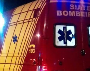 Jovem morre em acidente entre moto e Kombi no retorno do trabalho em Cambé